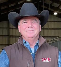 Judge's Corner - Brett Davis - Stephenville, TX - Cutting Horse ...